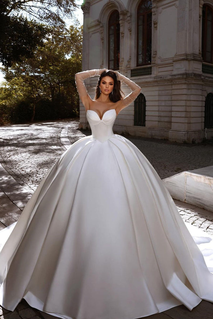 Beautiful Long White A-line Satin Sleeveless Ball Gown Wedding Dress Beautiful Long White A-line Satin Sleeveless Ball Gown Wedding Dress