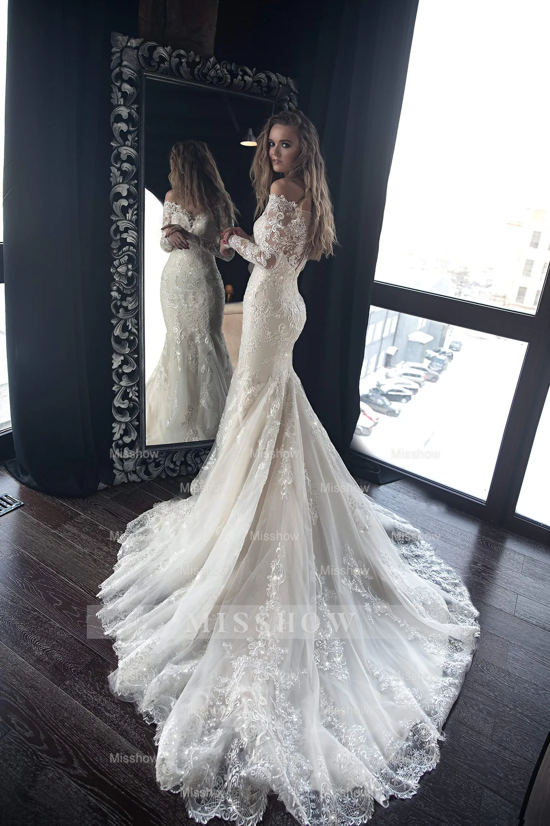 Beautiful Long White Mermaid Off-the-shoulder Lace Appliques Wedding Dress