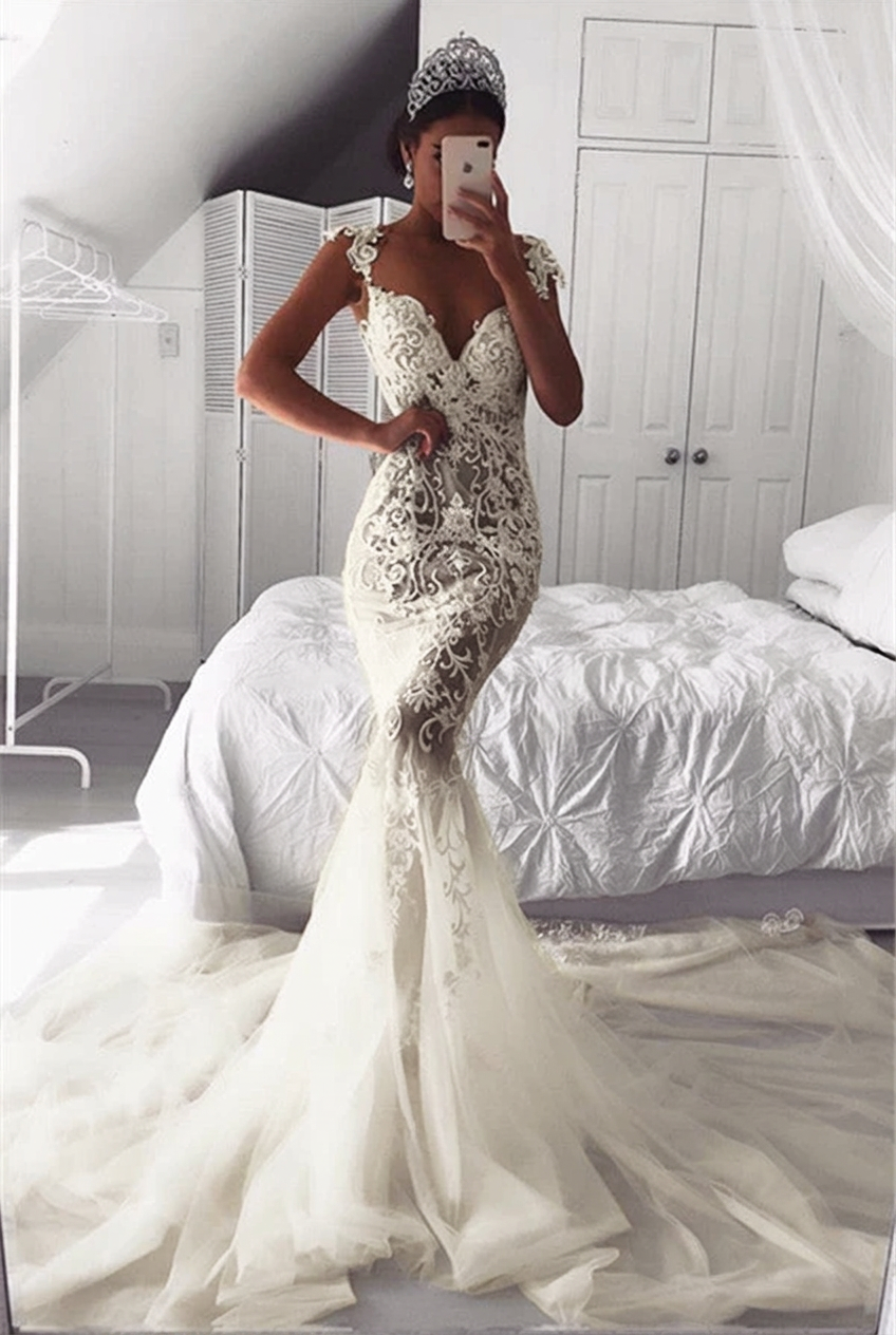 Ivory sweetheart applique mermaid wedding dress