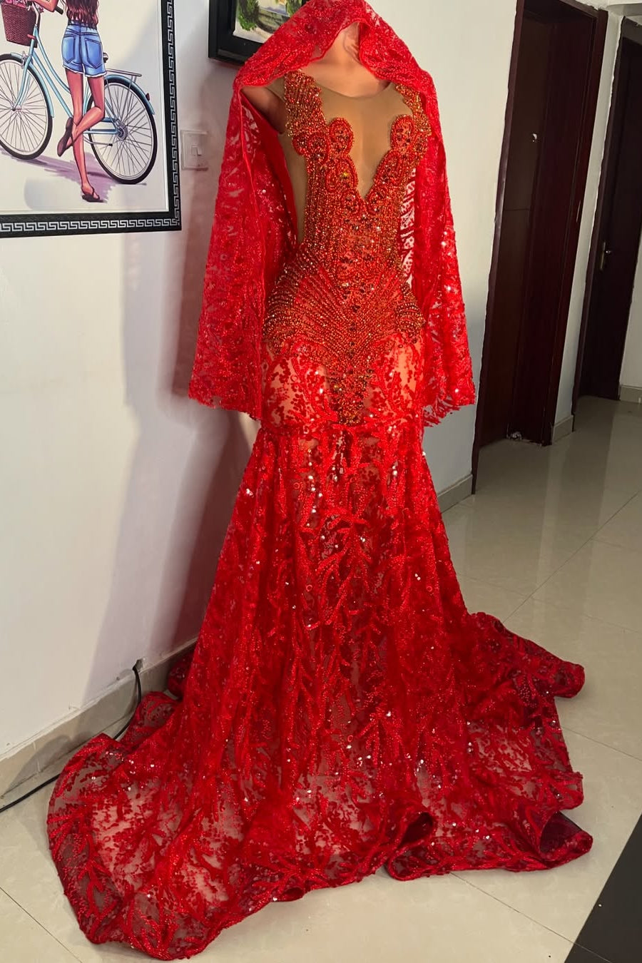 Beautiful Red Mermaid Sleeveless Beaded Lace Long Prom Dress with Veil