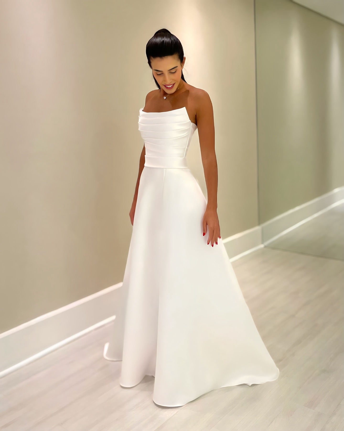 Beautiful White A-Line Strapless Sleeveless Simple Floor-Length Satin Wedding Dresses With Ruffles