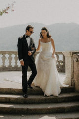 Beautiful Long White A-line Sleeveless Wedding Dress with Lace