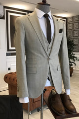 Beige Stylish Notched Lapel Three-Piece Business Suit for Men
