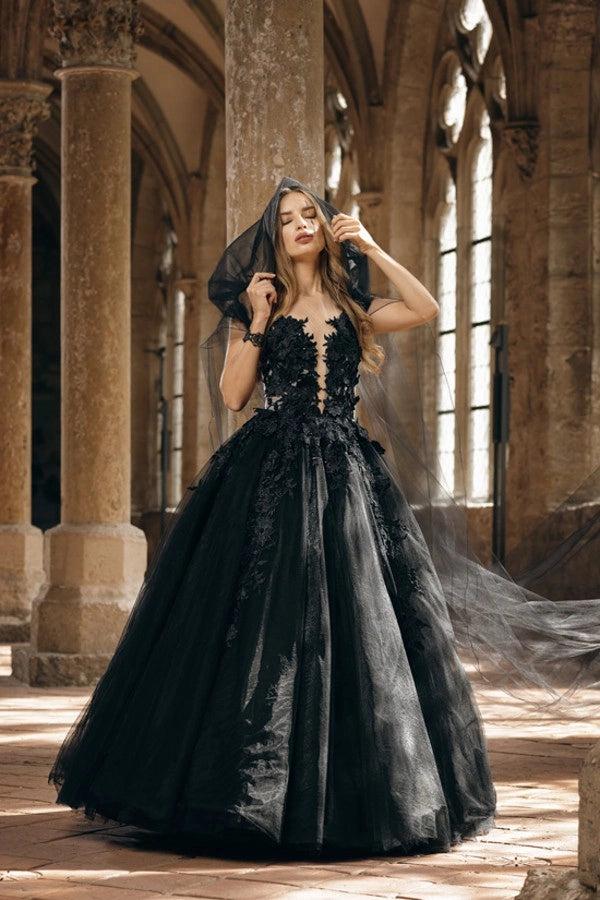 Black Ball Gown Wedding Dress Off Shoulder Deep V Sheer Corset 3D Floral Lace Applique Tulle Gothic Bridal Gown with Chapel Train