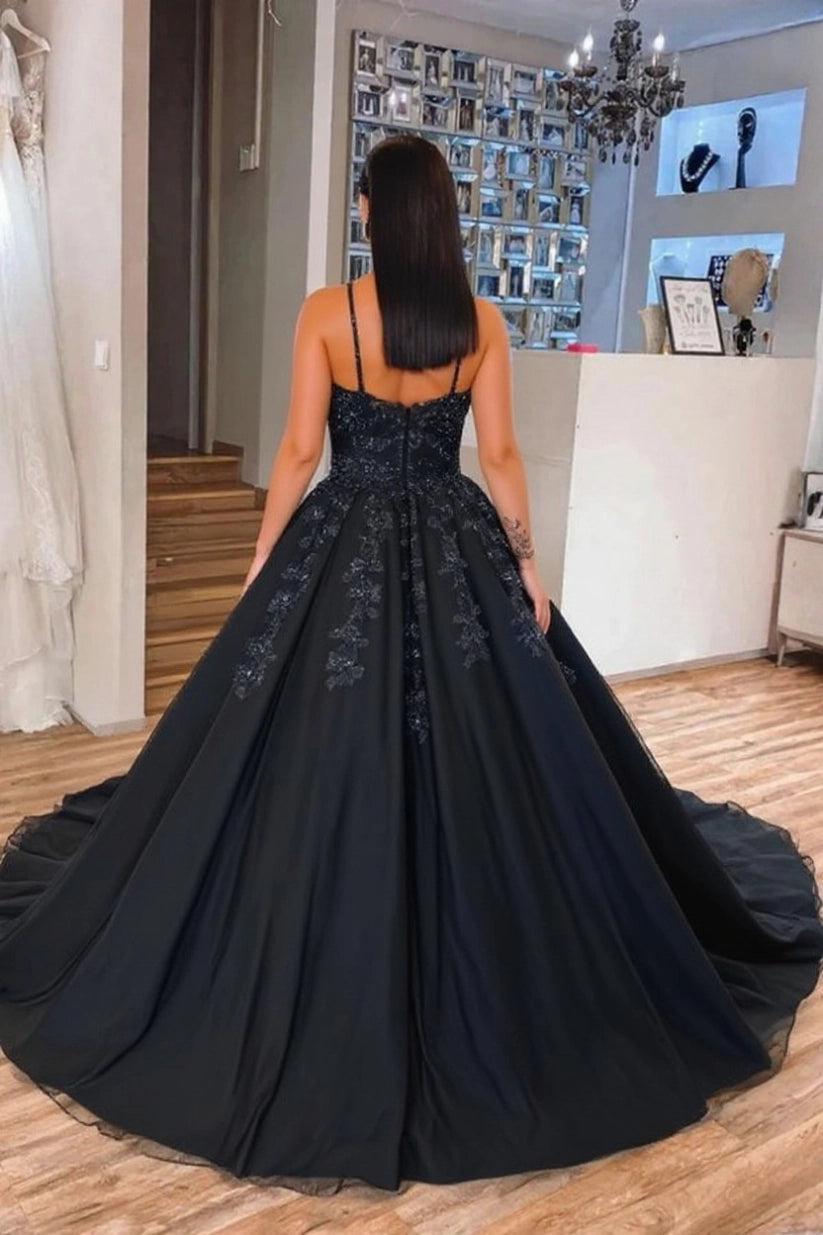 Black Ball Gown Wedding Dress Spaghetti Straps Deep V Neck Sheer Lace Beaded Corset Floral Applique Tulle Gothic Bridal Gown with Chapel Train