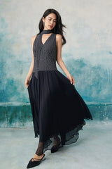 Black Long V-neck Chiffon Sleeveless Dress