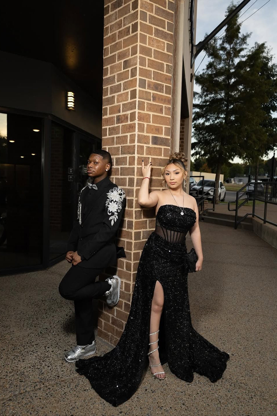 Black Mermaid Prom Dress Strapless Sweetheart Sheer Illusion Boned Corset Crystal Scatter Beaded All-Over Glitter Sequin High Split Cathedral Train Gown