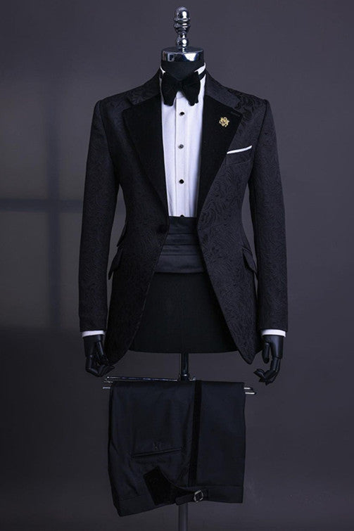 Black Peak Lapel Three-Piece Stylish Prom Men’s Suits