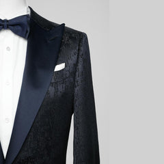 Black Peaked Lapel Two-Piece Jacquard Slim Fit Prom Suit