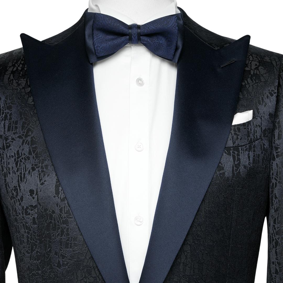 Black Peaked Lapel Two-Piece Jacquard Slim Fit Prom Suit