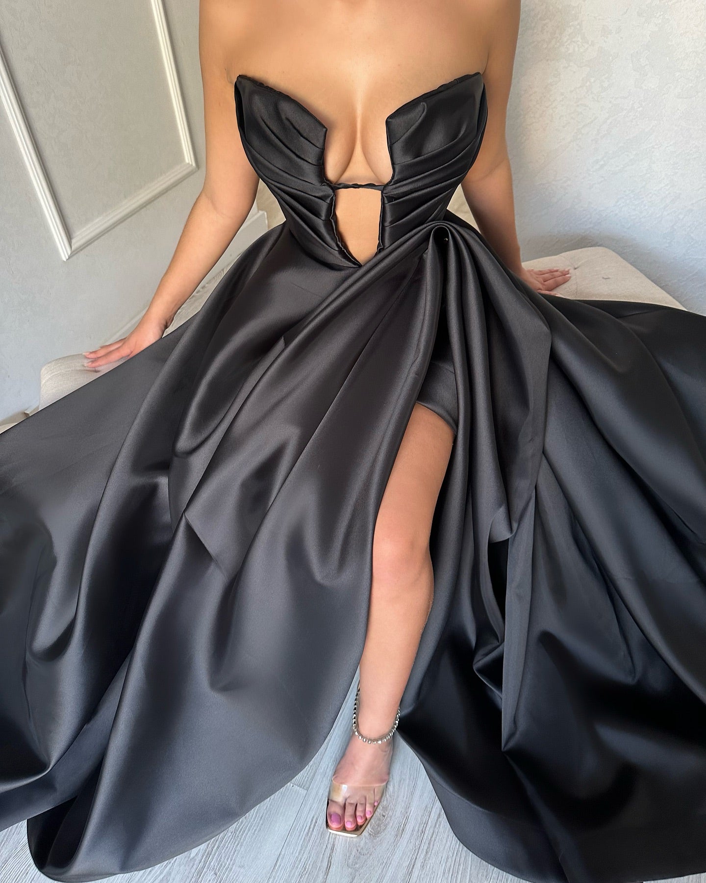 Black Satin Ball Gown Formal Dress Deep-V Cutout Sleeveless Open Back Split Front Sweep Train Evening Gown