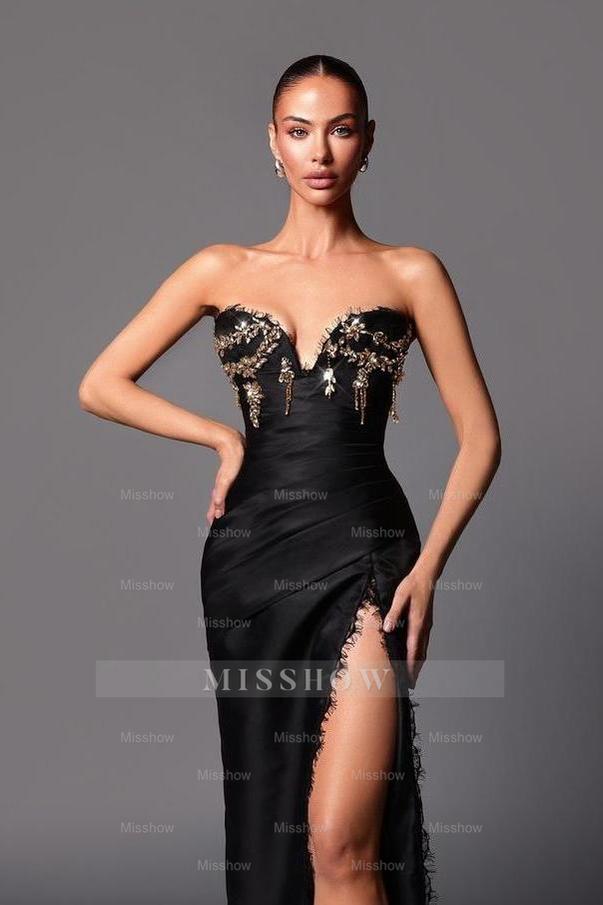 Black Sweetheart Sleeveless Mermaid Appliques Beading Floor Length Formal Evening Gown