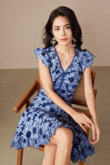 Blue Short A-line V-neck Printed Dress with Short Sleeves