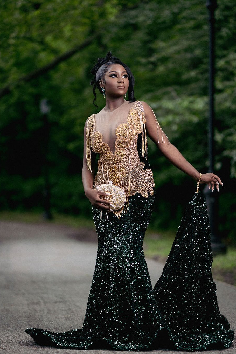 Bold Long Dark Green Sequined V-Neck Sleeveless Mermaid Prom Dress with Rhinestones and Tassels