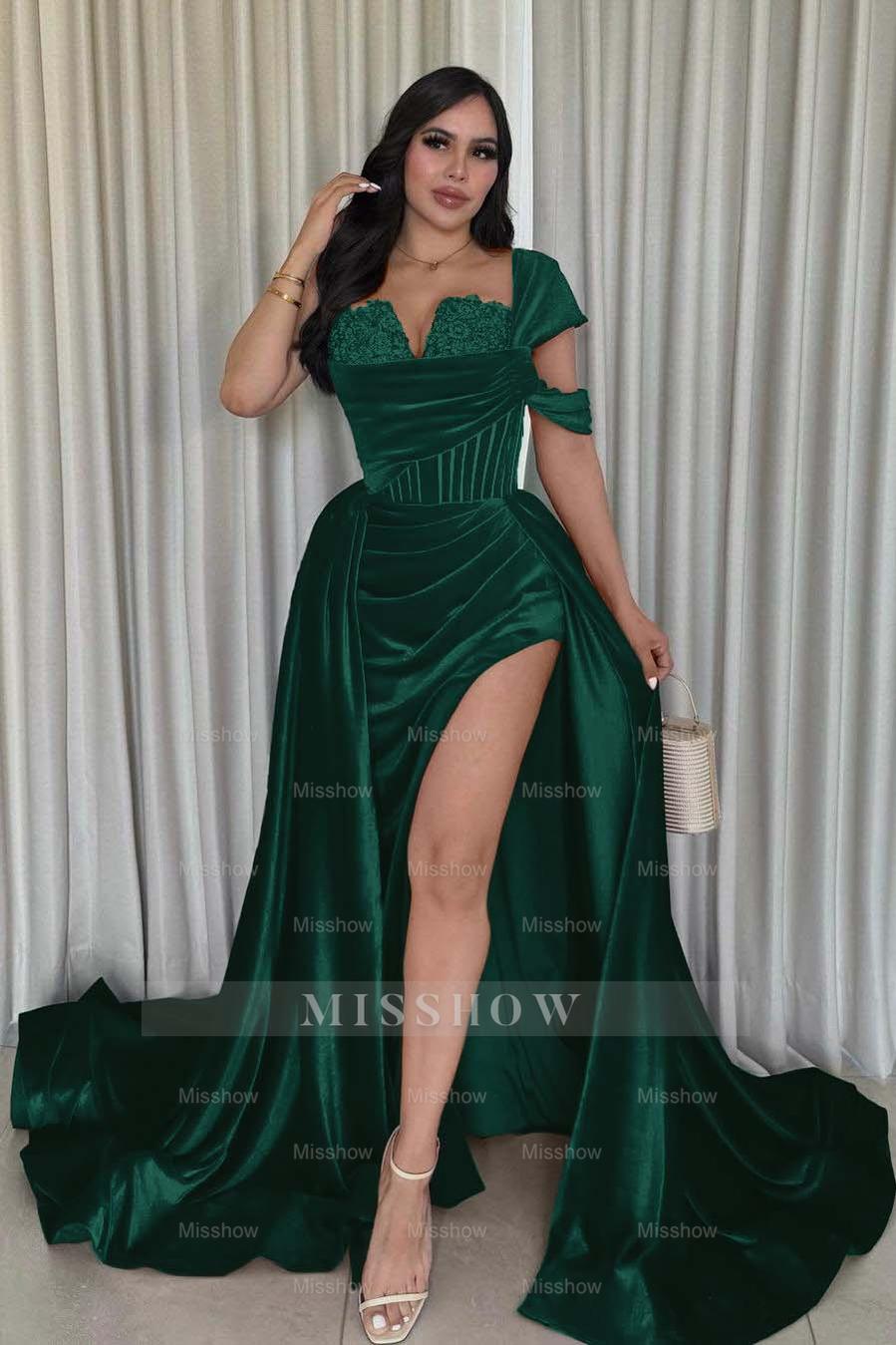 Burgundy Sweetheart Cap Sleeve Lace Corset A-Line Floor Length Formal Evening Gown