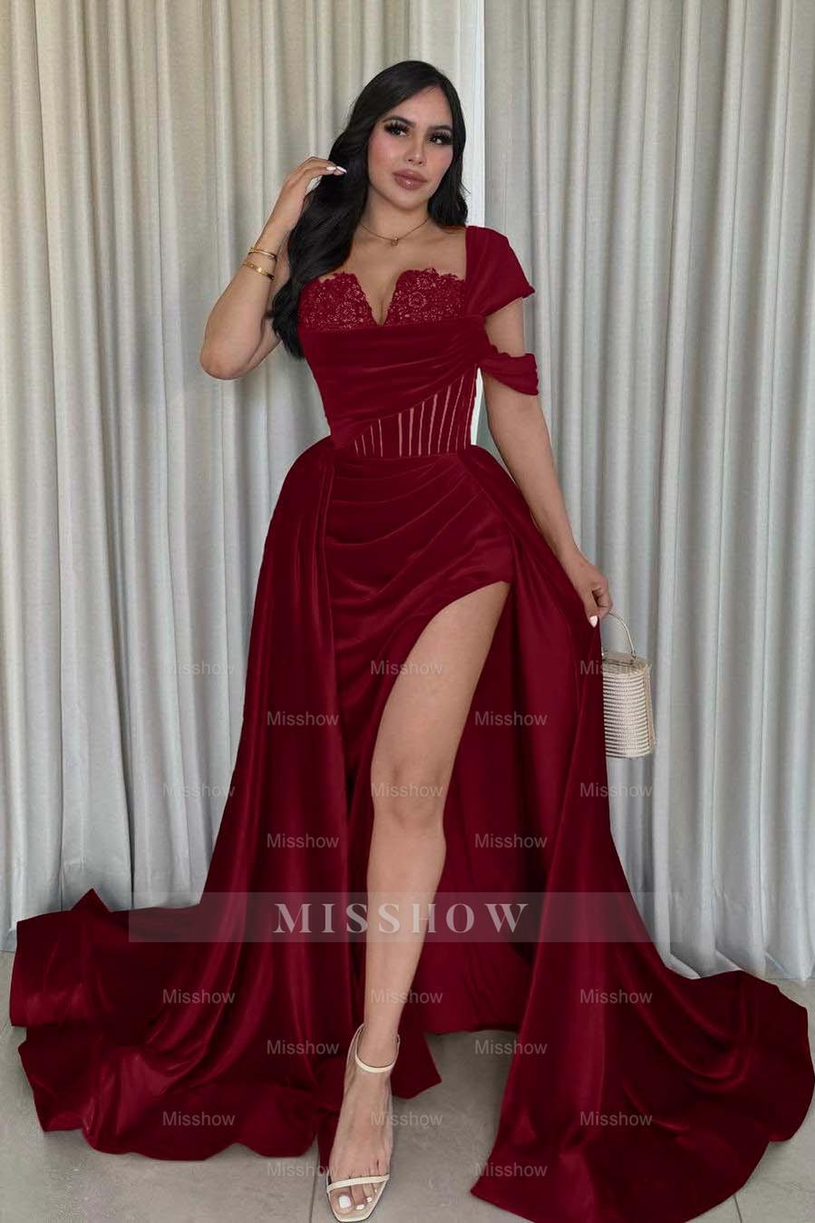 Burgundy Sweetheart Cap Sleeve Lace Corset A-Line Floor Length Formal Evening Gown