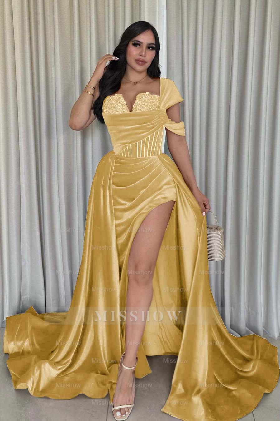 Burgundy Sweetheart Cap Sleeve Lace Corset A-Line Floor Length Formal Evening Gown