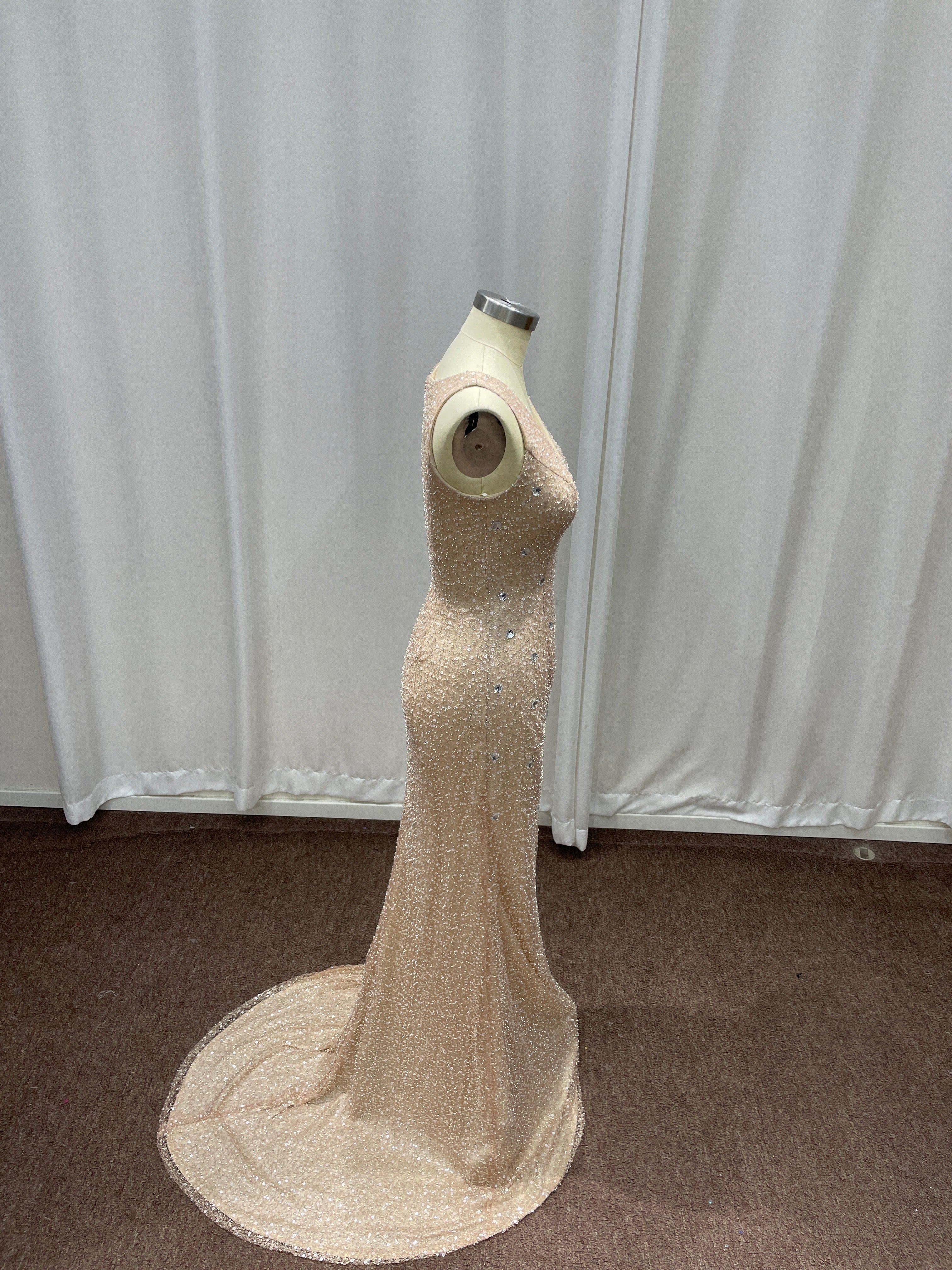 Champagne Scoop Sequined Column Long Evening Dresses with Sweep Train