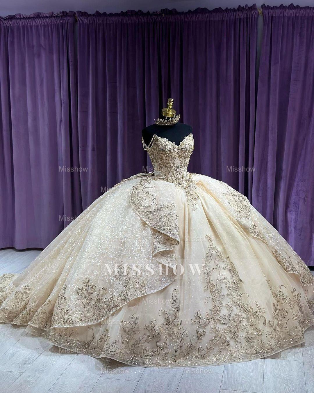 Champagne Sweetheart Sleeveless Lace Applique Beaded Ruffles Ball Gown Quinceanera Dress