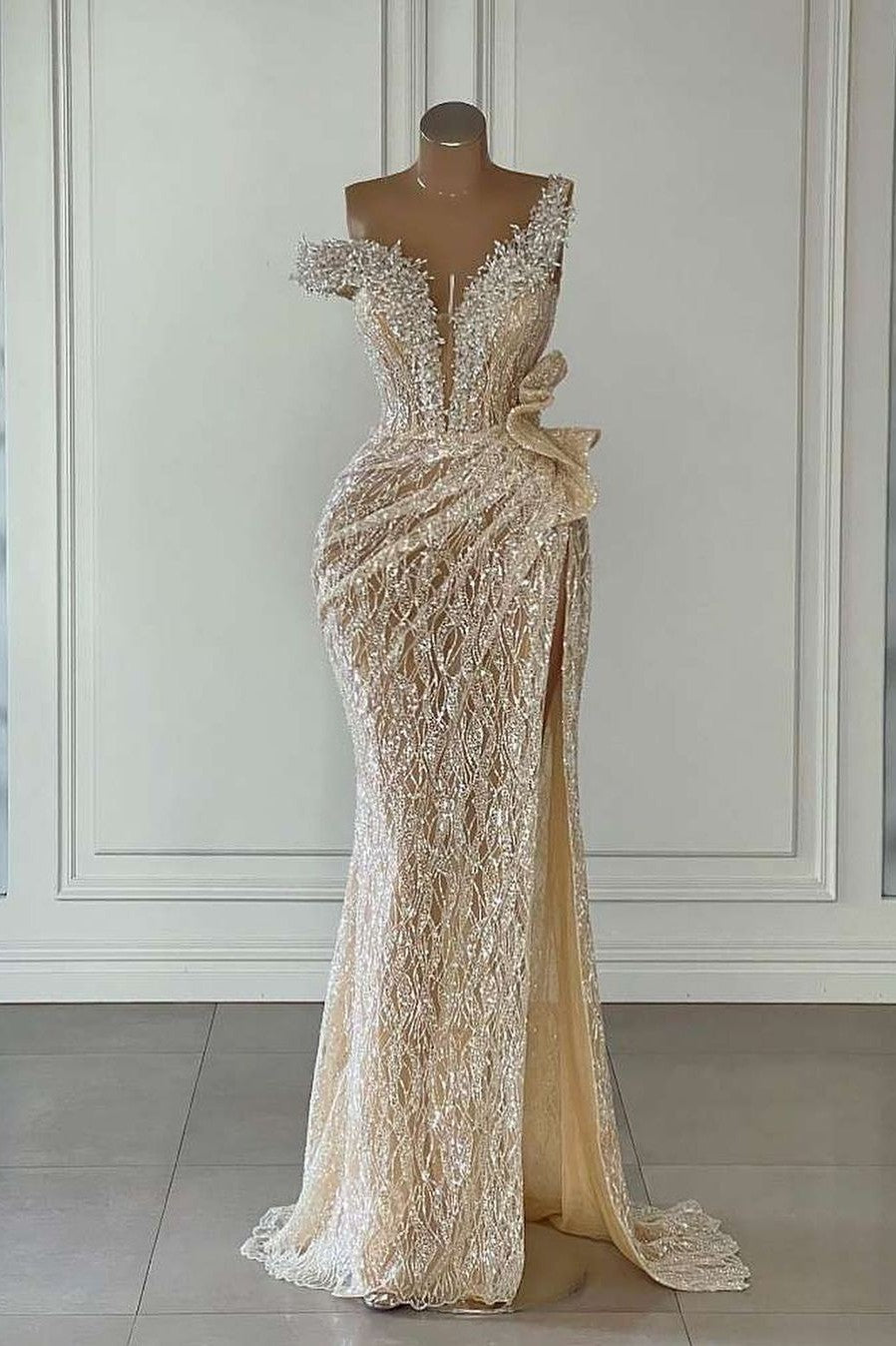 Champagne V-Neck Sleeveless Sequined Mermaid Beaded Bow Floor Length Evening Gown
