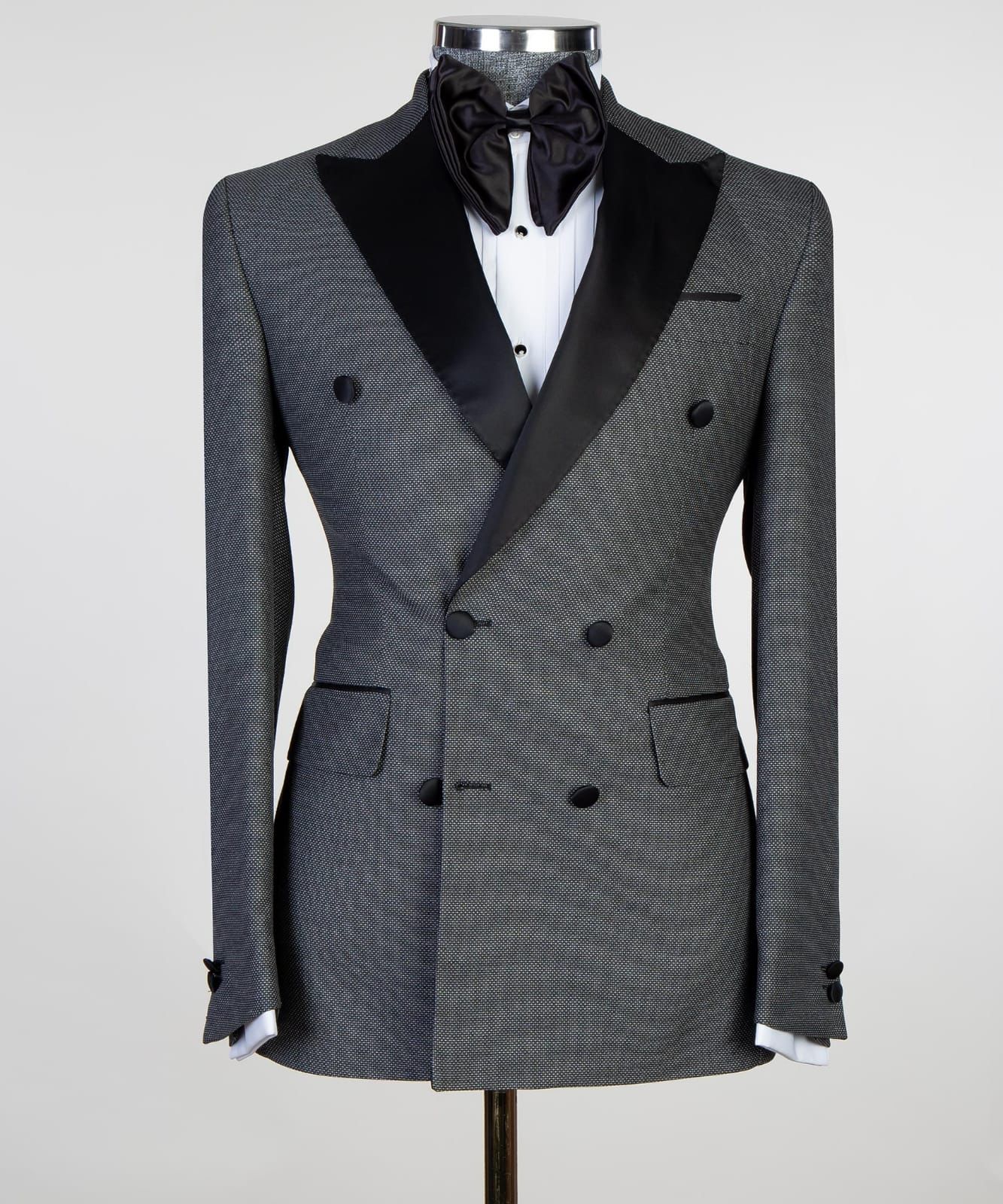 Charcoal Gray Fashion Double-Breasted Peaked Lapel Men’s Suit