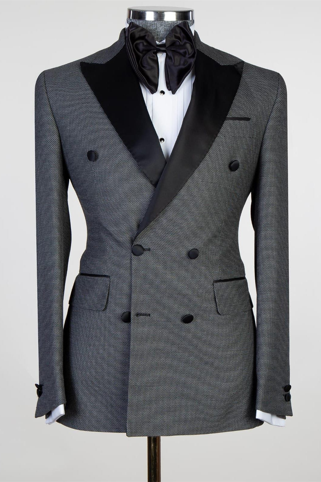 Charcoal Gray Fashion Double-Breasted Peaked Lapel Men’s Suit