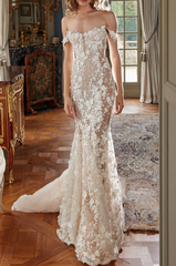 Charming Long Ivory Mermaid Sleeveless Lace Wedding Dress