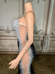 Charming Mermaid V-Neck Spaghetti Strap Beaded Sleeveless Front Slit Long Velour Evening Dresses With Pearls