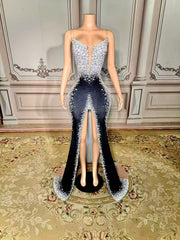 Charming Mermaid V-Neck Spaghetti Strap Beaded Sleeveless Front Slit Long Velour Evening Dresses With Pearls