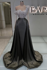 Charming Olive Square A-Line Long Sleeves Beaded Lace Column Panel Train Satin Evening Dresses With Pearls