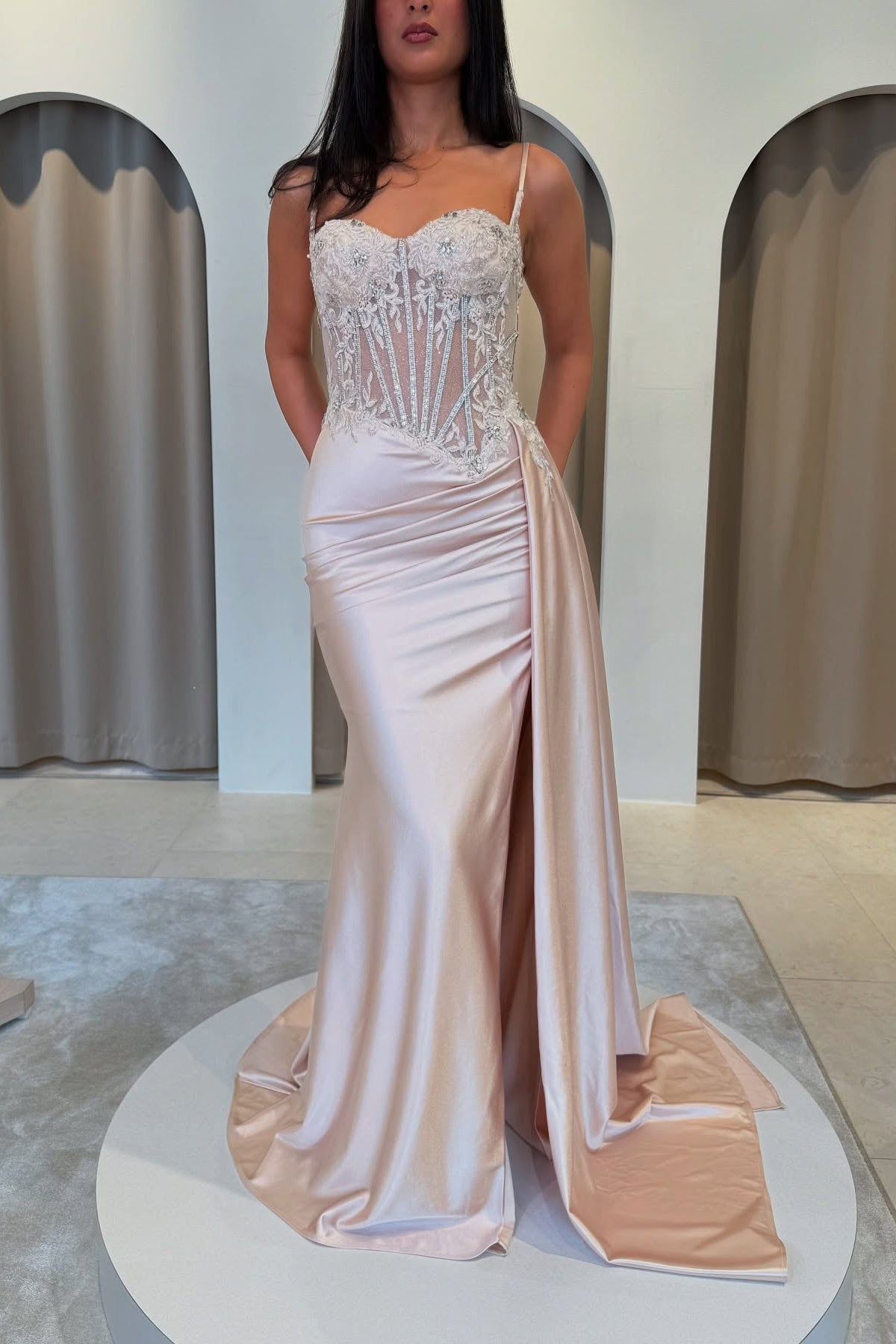 Charming Pink Sweetheart Sleeveless Mermaid Prom Dress with Front Split
