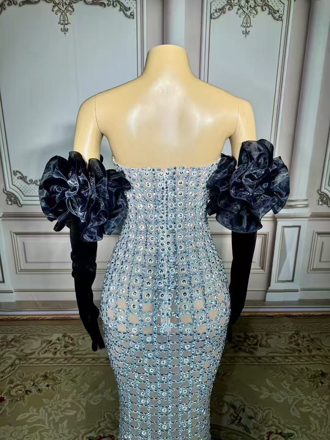 Charming Silver Mermaid Strapless Beaded Sleeveless Floor-Length Tulle Evening Dresses With Rhinestones