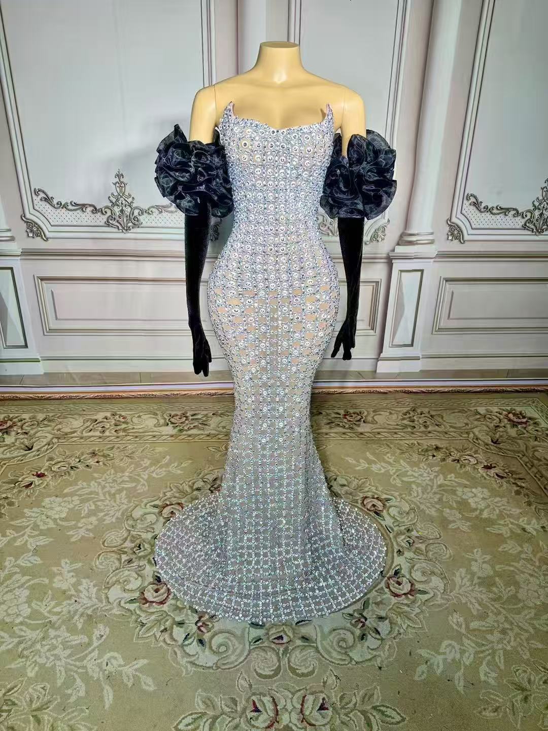 Charming Silver Mermaid Strapless Beaded Sleeveless Floor-Length Tulle Evening Dresses With Rhinestones
