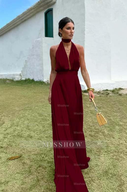 Charming Sleeveless Halter V Neck Long Formal Dress With Pleated