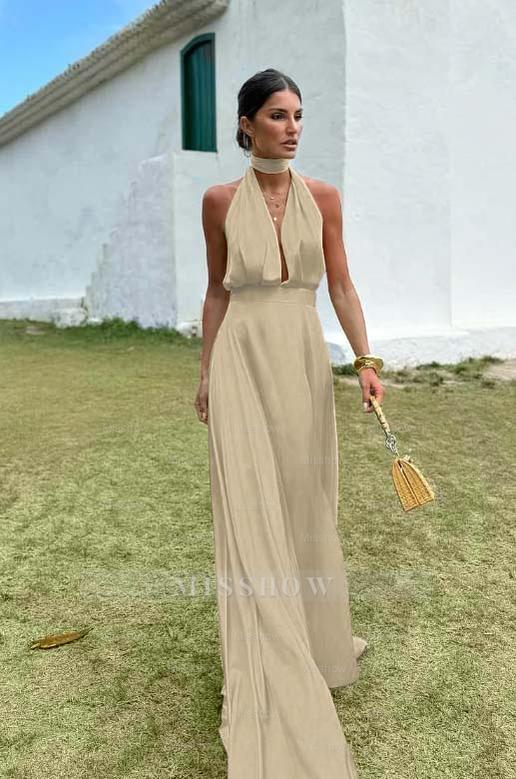 Charming Sleeveless Halter V Neck Long Formal Dress With Pleated