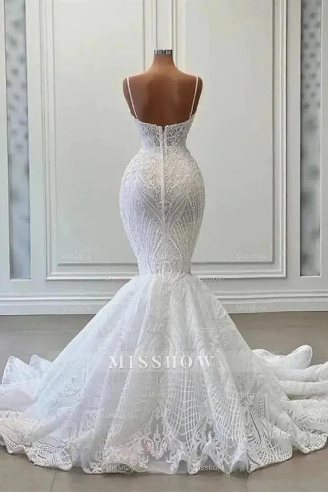 Charming Sleeveless Spaghetti Straps Mermaid Wedding Dress with Ruffles