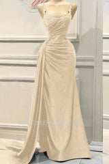 Charming Spaghetti Strap Sleeveless Pleated Long Formal Dress With Appliques
