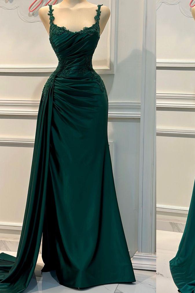 Charming Spaghetti Strap Sleeveless Pleated Long Formal Dress With Appliques