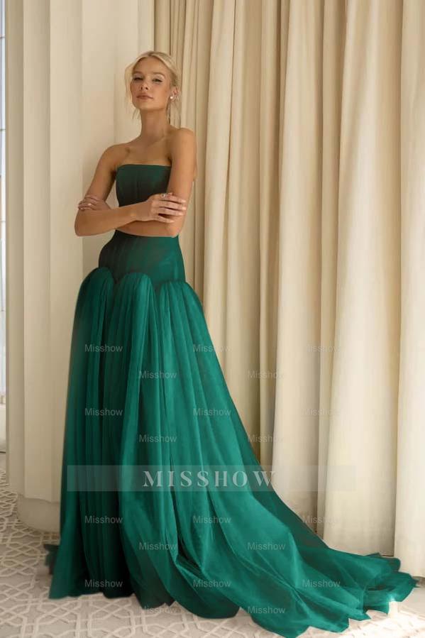 Charming Tulle Strapless Sleeveless Long Formal Dress With Pleated