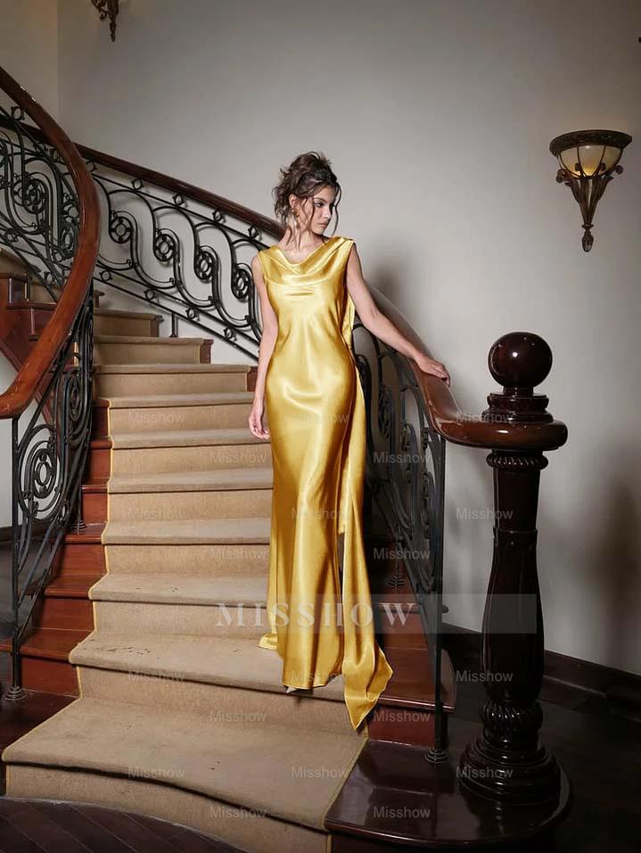 Charming V Neck Sleeveless Long Mermaid Formal Dress With Pleated