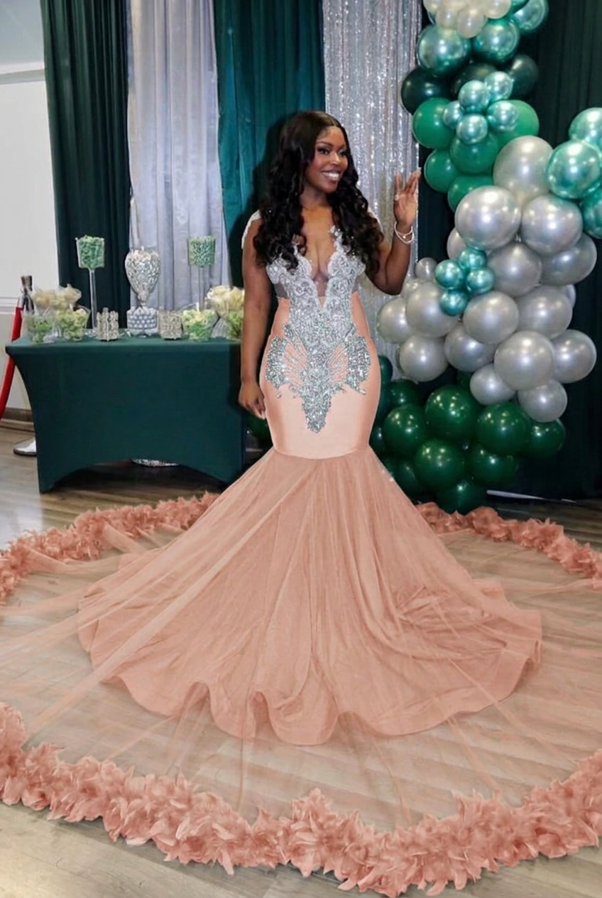 Pearl pink v-neck beaded mermaid prom dress