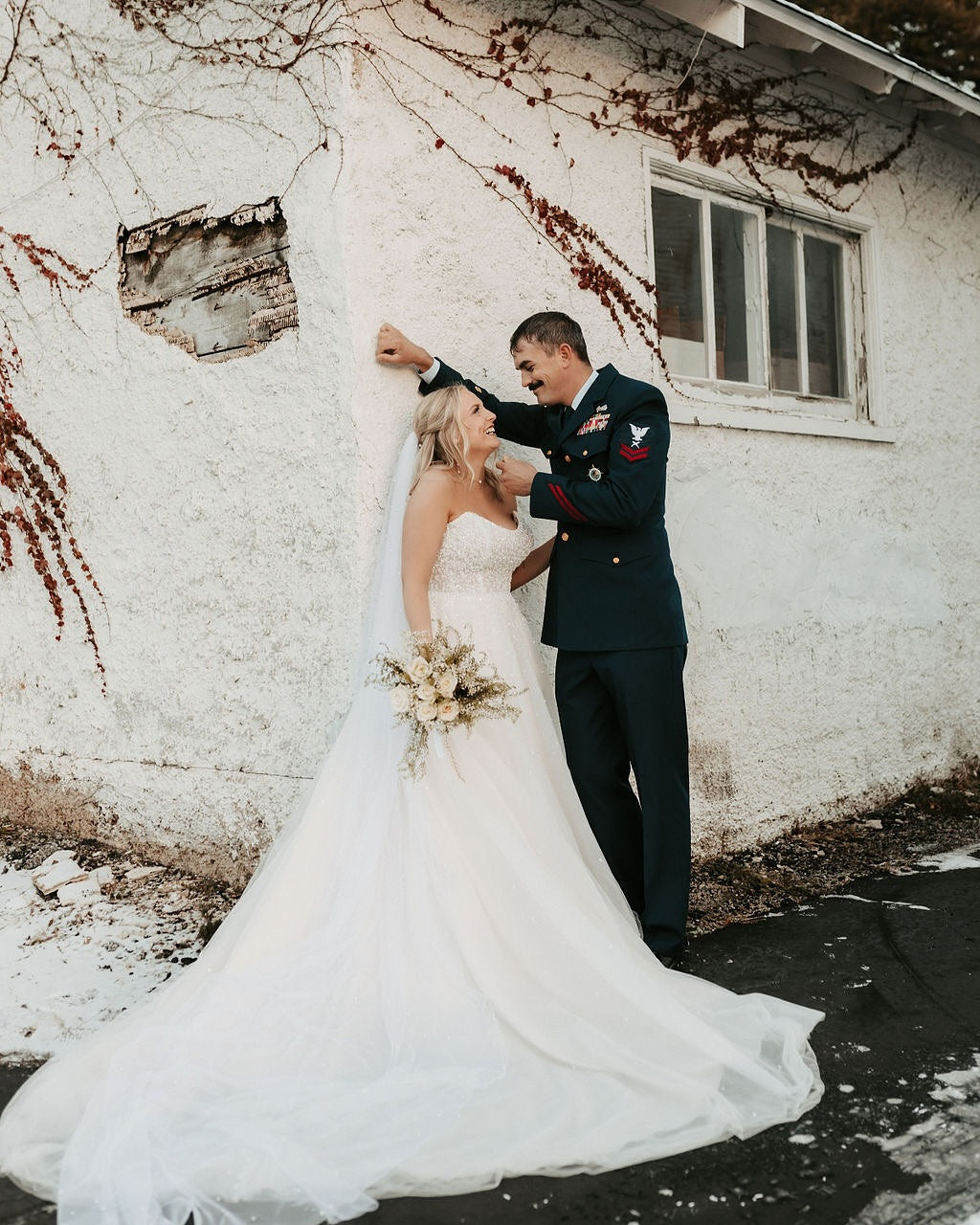 Charming White A-Line Strapless Beaded Sleeveless Tulle Long Wedding Dress With Pearls
