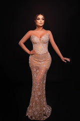 Chic Champagne Mermaid Sweetheart Sequined Sleeveless Long Lace Evening Dress With Appliques