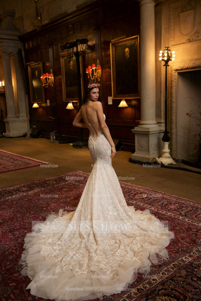 Chic Ivory Strapless Sweetheart Long Mermaid Wedding Dress with Lace