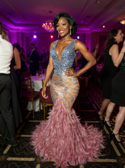 Chic Pink Mermaid V-Neck Sequined Beaded Sleeveless Floor-Length Evening Dresses With Feathers
