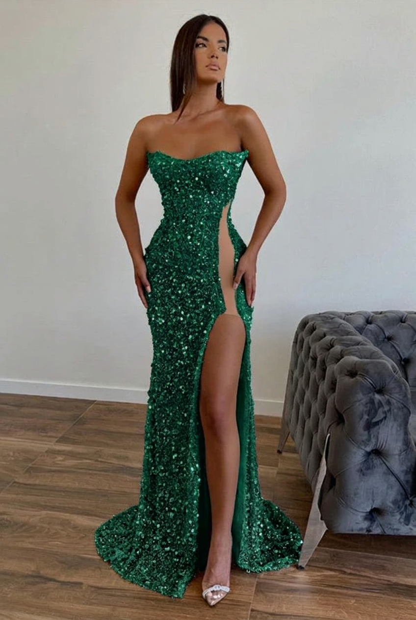 Emerald green strapless split-front A-line prom dress