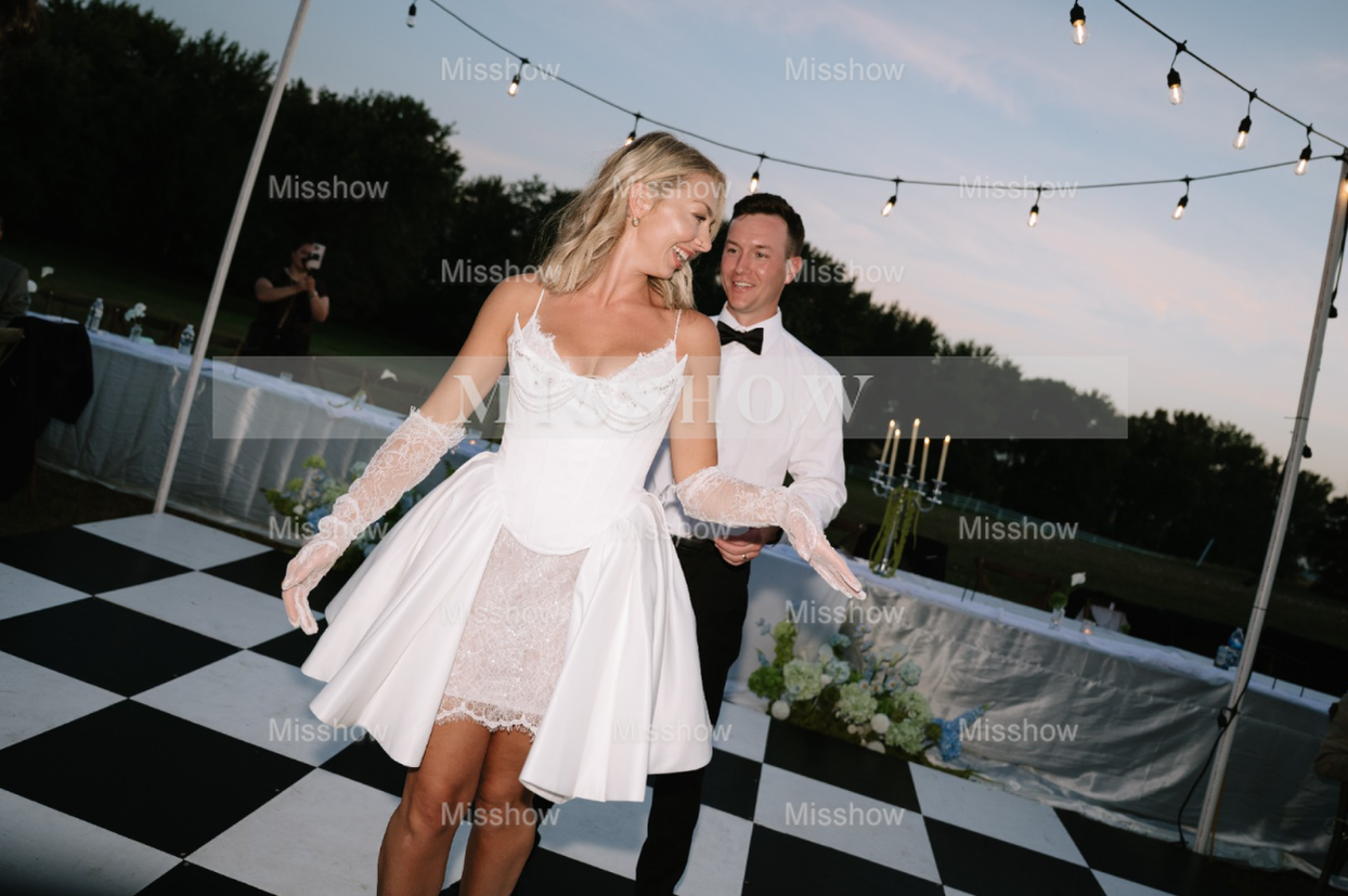 Chic Short White A-line Spaghetti Straps Lace Corset Wedding Dress Chic Short White A-line Spaghetti Straps Lace Corset Wedding Dress