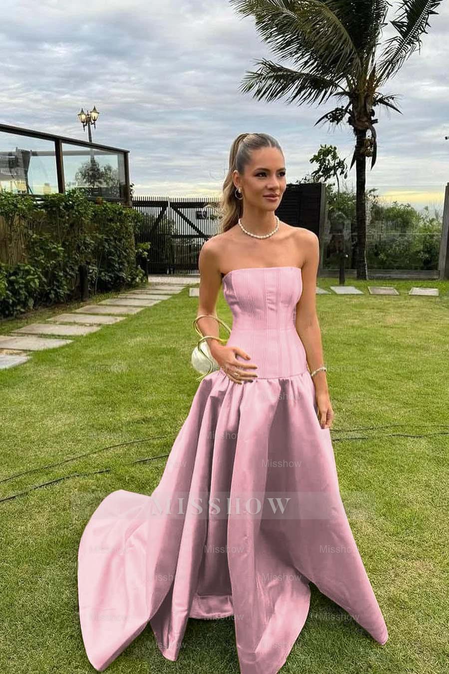 Chic Strapless Sleeveless Bateau Long Formal Dress With Pleated