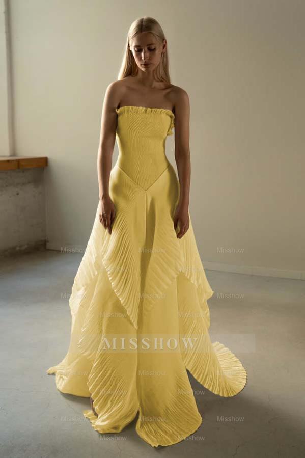 Chic Strapless Sleeveless Long Formal Dress With Ruffles Pleated