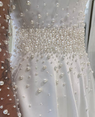 Chic White A-Line Spaghetti Straps Sleeveless Beaded Chapel Train Satin Wedding Dress With Pearls